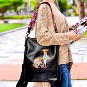 BACKPACK BLACK PEBBLE
LEATHER TWO COLOR GUITAR
STRAP SCHOOL WORK OFFICE
TRAVEL